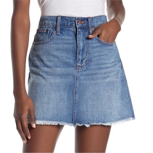 Madewell Denim - Madewell Denim Frayed Hem Skirt